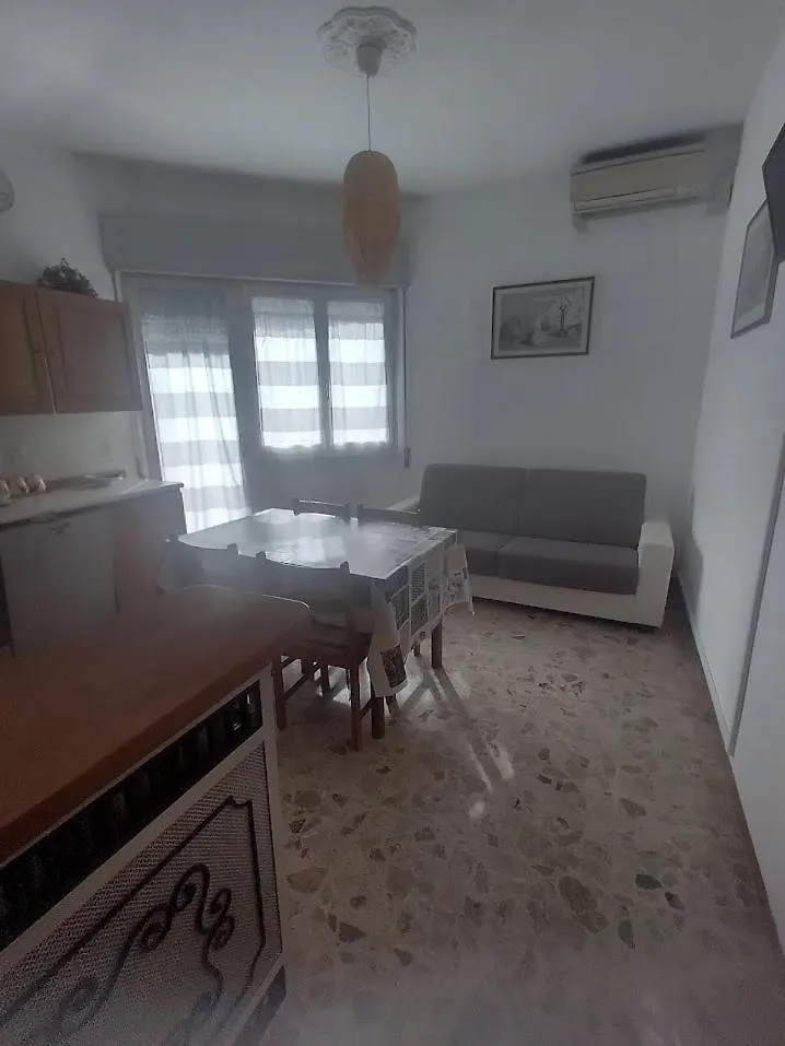 Appartamenti Frontespiaggia Cervia Apartment
