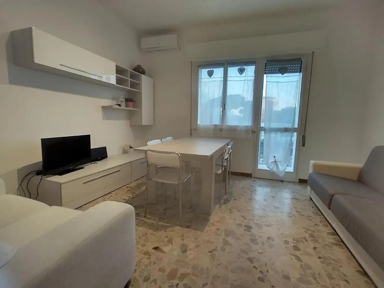 Apartment Appartamenti Frontespiaggia Cervia